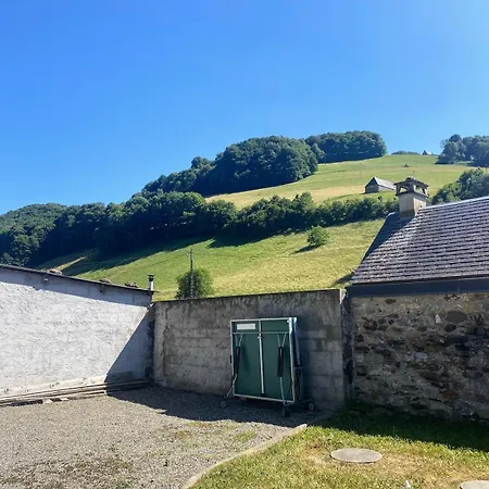 Cocon Cosy Au Coeur Des Pyrenees كامبان