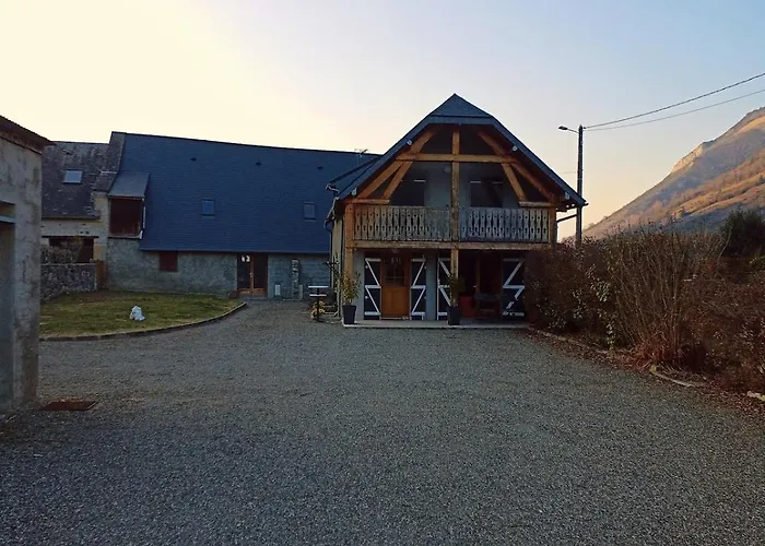 Cocon Cosy Au Coeur Des Pyrenees * كامبان